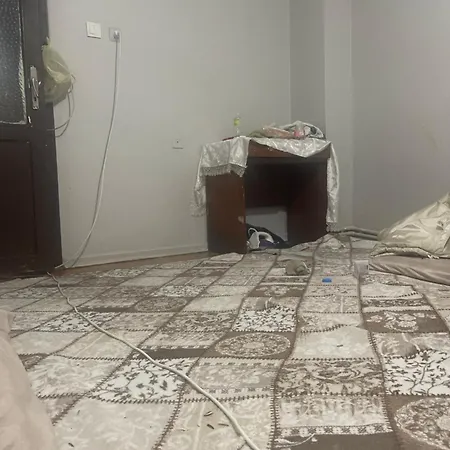 Ev